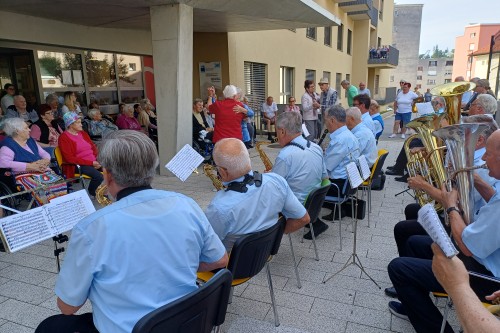 Nastop godbe veteranov Univerze za III. življenjsko obdobje Velenje